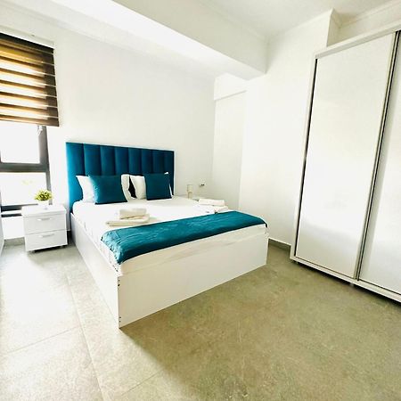 Jolie Studios & Apartments เอโฟริเอนอร์ด ภายนอก รูปภาพ