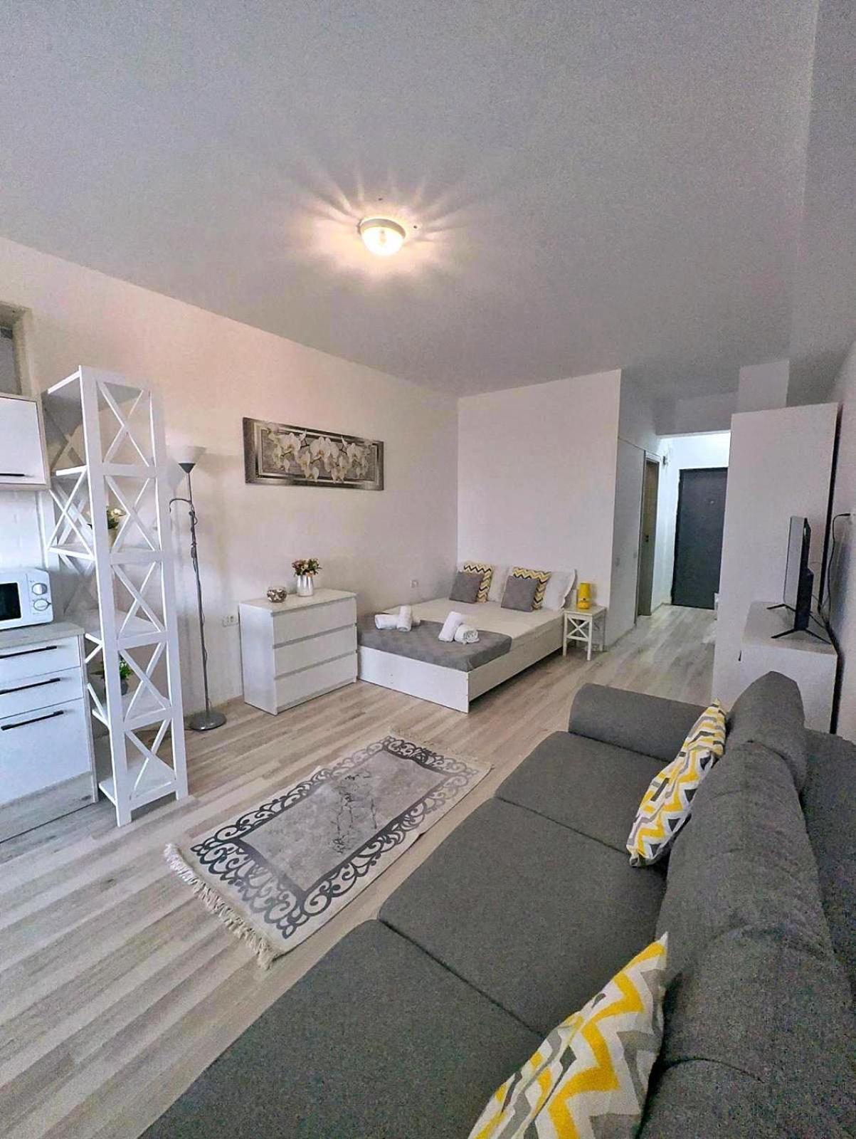 Jolie Studios & Apartments เอโฟริเอนอร์ด ภายนอก รูปภาพ