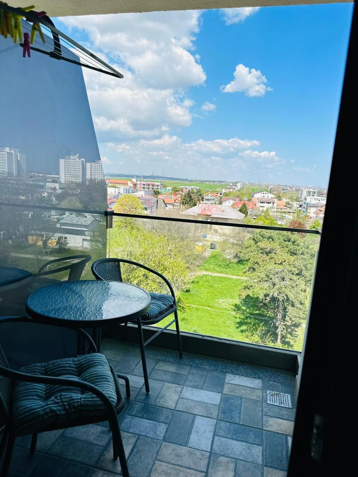 Jolie Studios & Apartments เอโฟริเอนอร์ด ภายนอก รูปภาพ